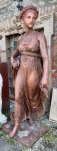 LS 408 Dancing girl (Thorvaldsen)